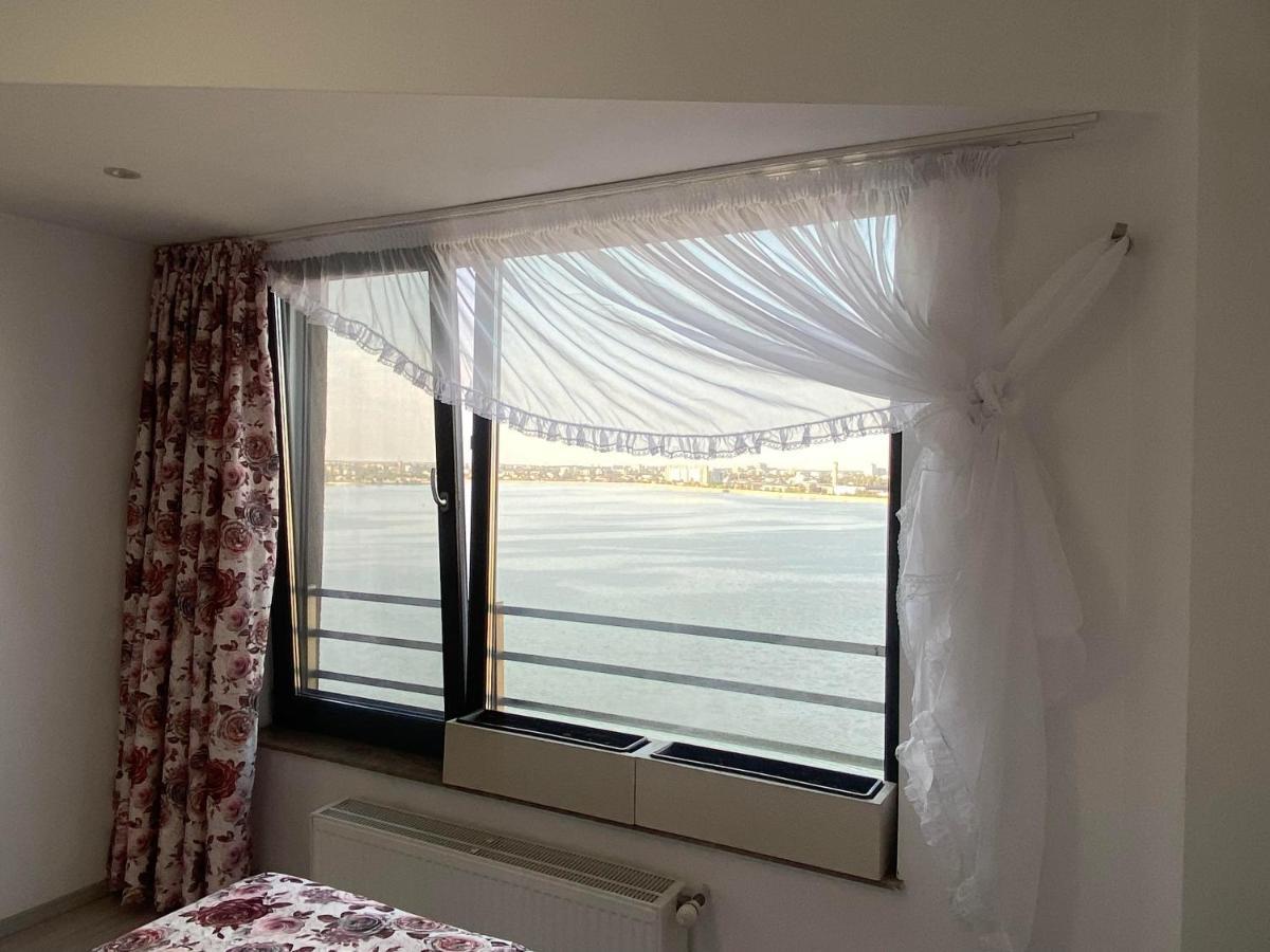 Lake House - Bucuresti Kültér fotó