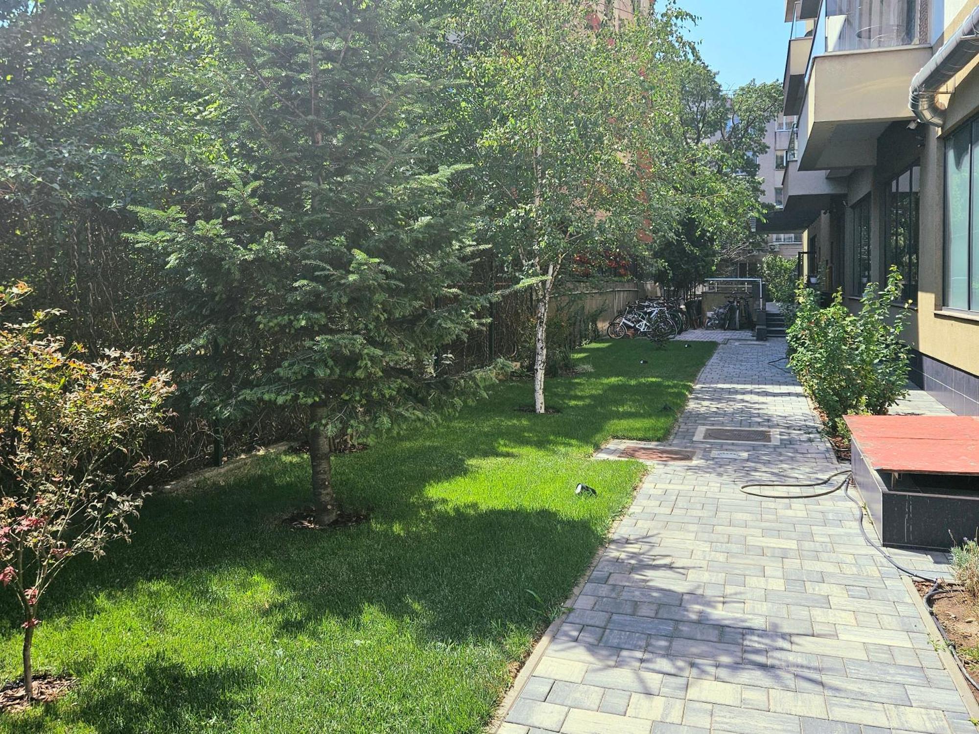 Lake House - Bucuresti Kültér fotó